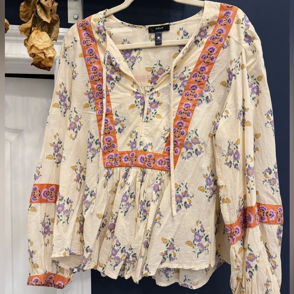 NWOT Aqua Peasant Blouse Sz L / Color Multi